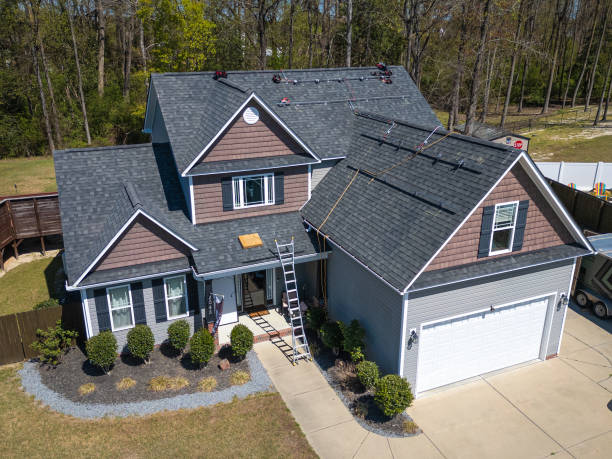 Best Roof Maintenance and Cleaning  in Brecksville, OH